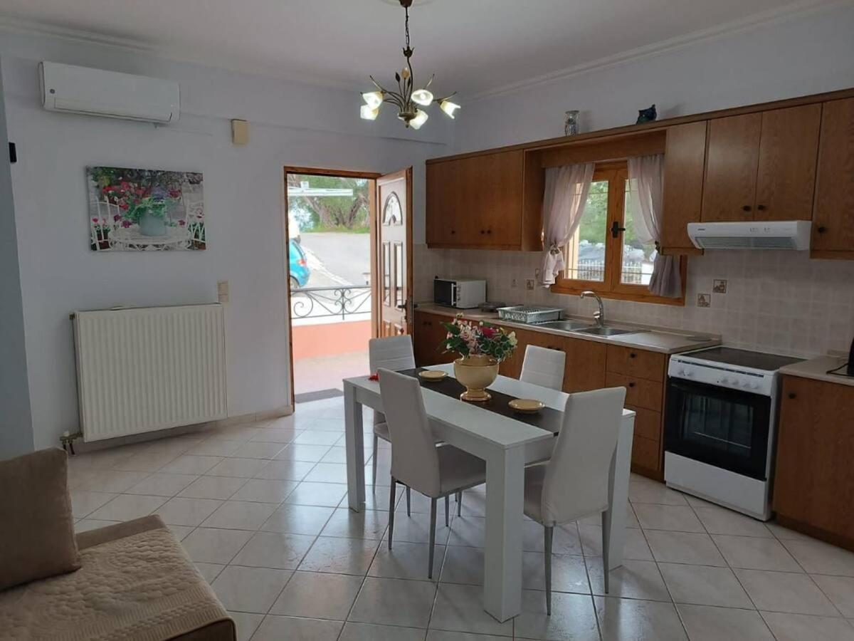Turla'S Apartment Dassia  Luaran gambar